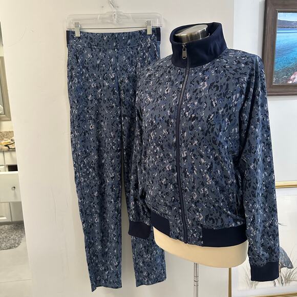 Athleta Brooklyn Bomber Jacket Jogger Captivate Chrome Blue Set Size 0/2 Tall - Picture 2 of 12